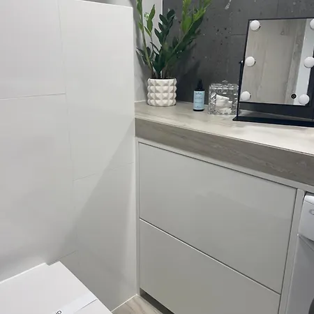 Sas & Apartment *